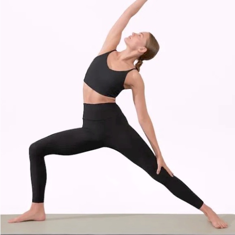 Athleta Elation Rib tight size small like new